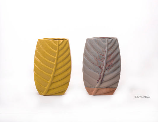 Set of Two,Leaf Textured Flower Vase for Living Room decoration,Unique rustic vase,suitable for any occasion