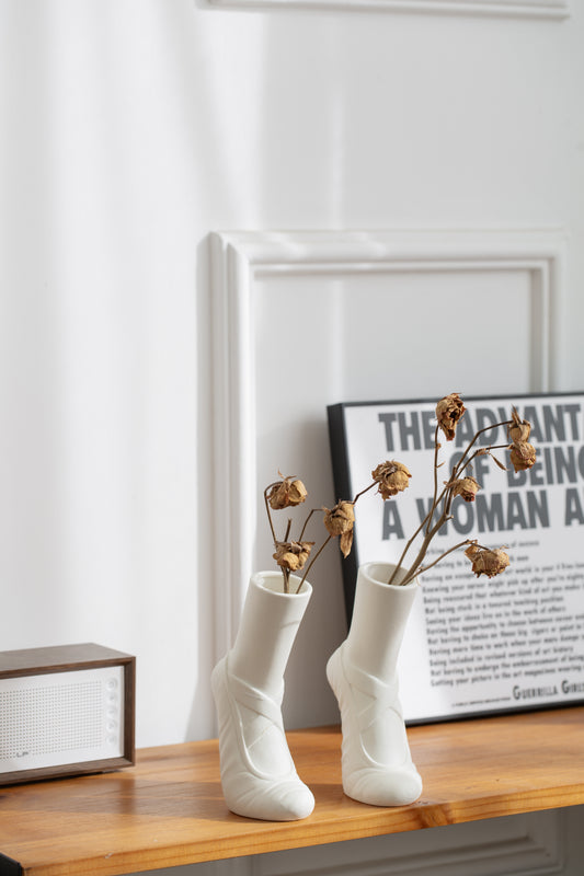 Ceramic Vases for Home Decor, Ballet Shoes Nordic Art Ins Style Decorative Flower Vase,Decorative White Vase for Pampas Grass, Farmhouse, Home Living Room Decor, 2 Pieces